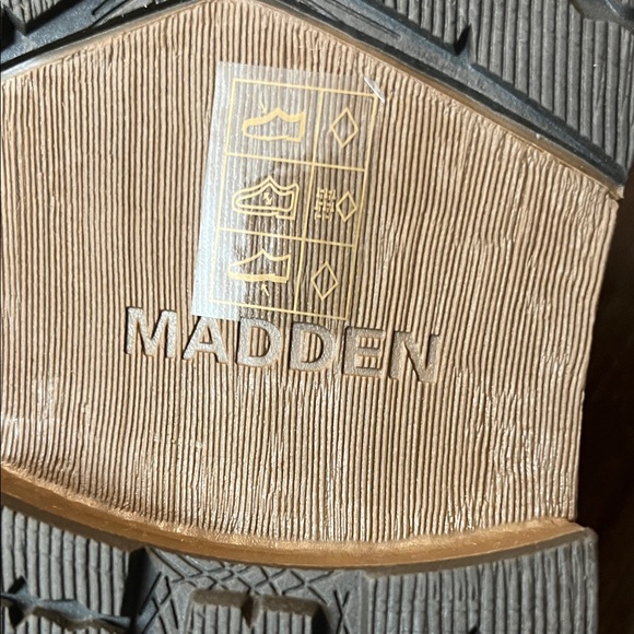 Steve Madden Men's Tan Leather Lace-Up Boots - Picture 11 of 15